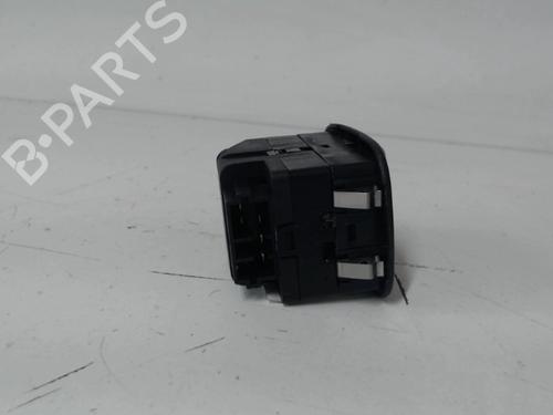 Used Switch Switch PEUGEOT 206 Hatchback (2A/C) 1.1 i (60 hp) 32172786 32172786