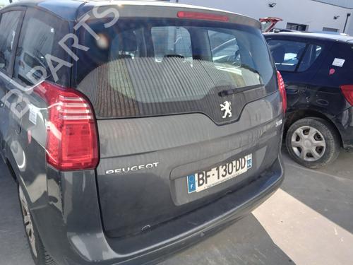 Used Left taillight PEUGEOT 5008 (0U_, 0E_) 1.6 HDi (112 hp) 27000057