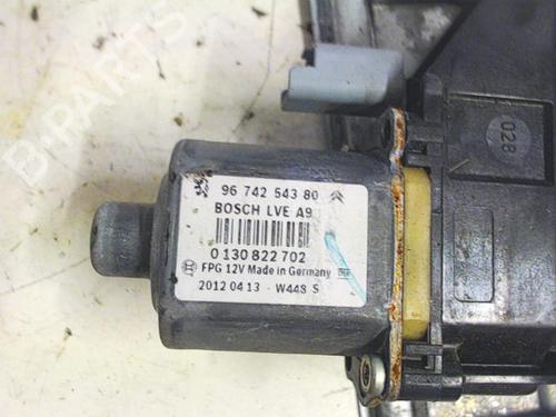 Used Front right window mechanism Front right window mechanism PEUGEOT 208 I (CA_, CC_) 1.4 HDi (68 hp) 26982786 26982786