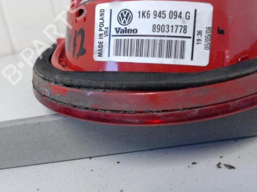 Højre baglygte bagklap VW GOLF V (1K1) 1.9 TDI (105 hp) 26992453