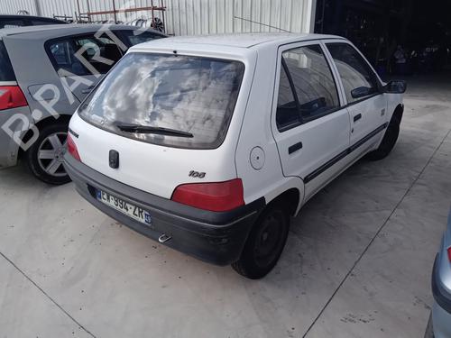 Used Right taillight PEUGEOT 106 II (1A_, 1C_) 1.0 i (50 hp) 27520353