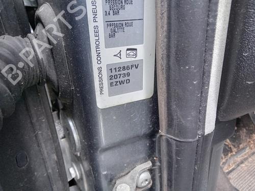 Used Front bumper CITROËN C4 Grand Picasso I (UA_) 2.0 HDi 150 (150 hp) 27016414