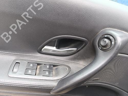 Used Left front window switch Left front window switch 38453547 38453547