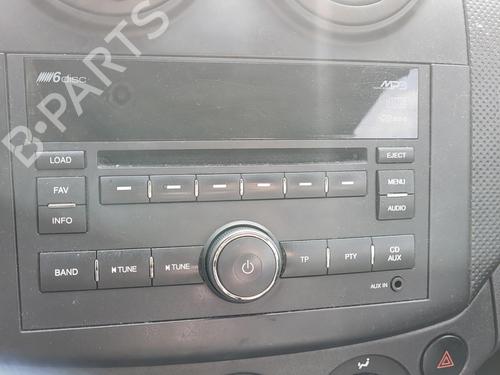 Used Radio CHEVROLET AVEO / KALOS Hatchback (T250, T255) 1.2 LPG (84 hp) 27004256