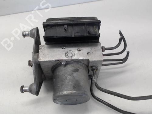 Used ABS pump ABS pump VW CRAFTER 30-50 Platform/Chassis (2F_) 2.5 TDI (136 hp) 27010834 27010834
