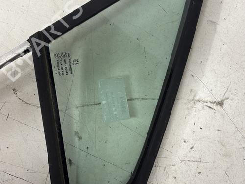 Used Front right quarter glass Front right quarter glass PEUGEOT 407 SW (6E_, 6D_) 2.0 HDi 135 (136 hp) 30612912 30612912