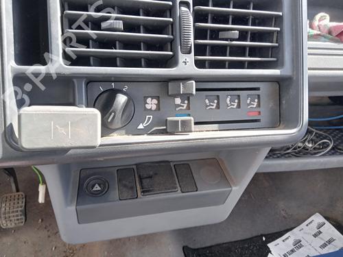 Used Climate control Climate control CITROËN AX (ZA-_) 10 (44 hp) 33831522 33831522