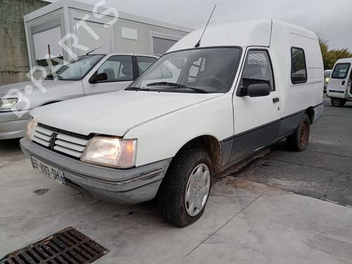 Brugte PEUGEOT 205 Hatchback Van 1.8 D (60 hp) 4431688