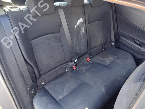 Used Rear right seatbelt Rear right seatbelt TOYOTA C-HR (_X1_) 1.2 (NGX10_, NGX10R) (116 hp) 33967276 33967276