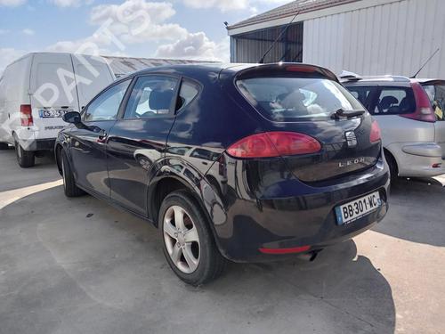 Used Rear axle SEAT LEON (1P1) 1.9 TDI (105 hp) 27025041