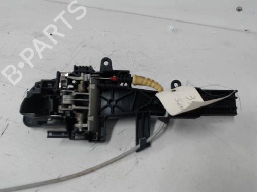 front-right-exterior-door-handle-bmw-1-e87-2003-2004-2005-2006-2007-2008-2009-2010-2011-2012-2013-30884137 main image