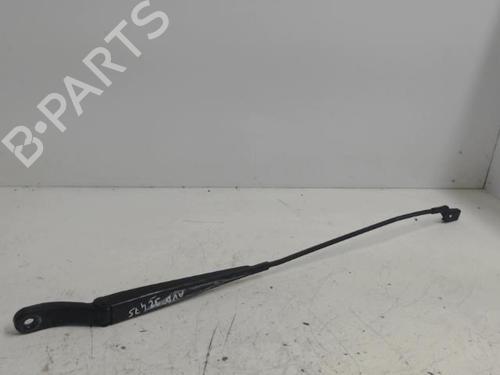 Used Front windshield wiper arm PEUGEOT PARTNER Box Body/MPV 1.6 HDi (90 hp) 26990797