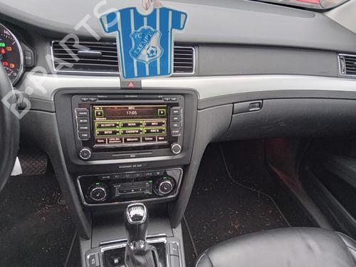 Used Warning switch SKODA SUPERB II Estate (3T5) 2.0 TDI 16V (140 hp) 27002980