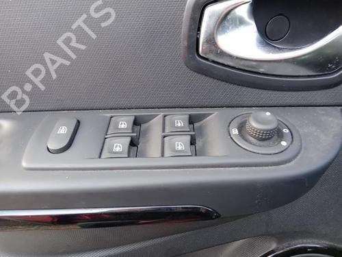 Used Left front window switch Left front window switch RENAULT CLIO IV Grandtour (KH_) 0.9 TCe 90 (90 hp) 27007593 27007593