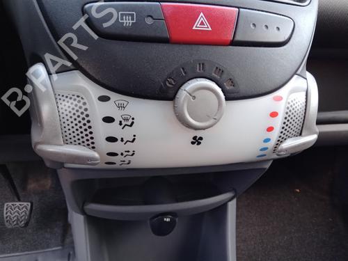 AC-Styringsenhed/Manøvreenhed CITROËN C1 (PM_, PN_) 1.0 (68 hp) 29501973