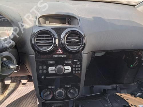 Used Radio OPEL CORSA D (S07) 1.2 LPG (L08, L68) (80 hp) 27025203