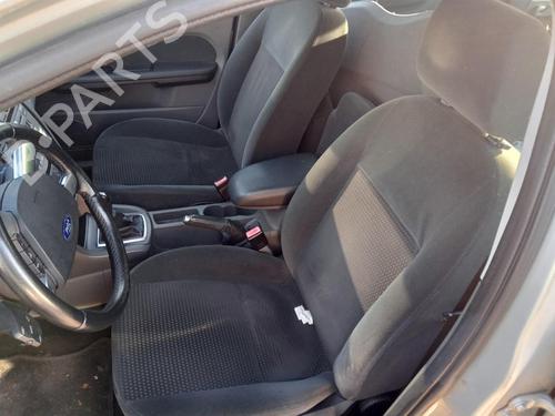 Boucle de ceinture de sécurité FORD FOCUS II (DA_, HCP, DP) 1.6 TDCi (90 hp) 27013197