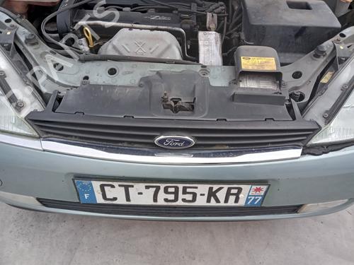 Grille FORD FOCUS I (DAW, DBW) 2.0 16V 1132680