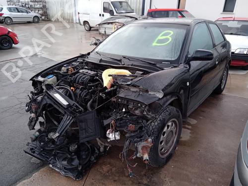 Used Left front brake caliper Left front brake caliper AUDI A3 (8L1) 1.6 (101 hp) 32111076 32111076