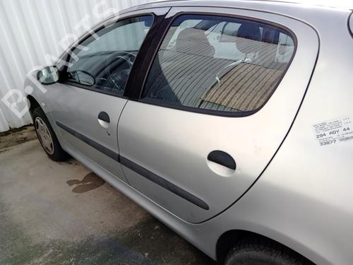 Dør venstre bak PEUGEOT 206 Hatchback (2A/C) 1.4 i (75 hp) 28814805