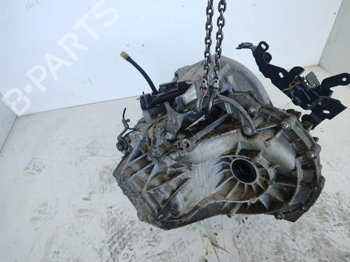 Used Gearbox Gearbox NISSAN NV300 Van (X82) 2.0 dCi 120 (120 hp) 27020810 27020810