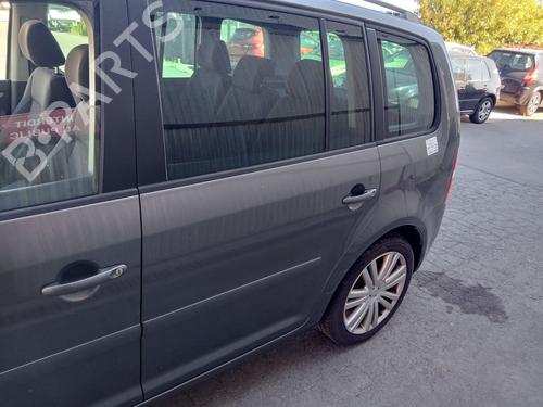 Venstre bak utvendig håndtak VW TOURAN (1T1, 1T2) 2.0 TDI (136 hp) 27256063