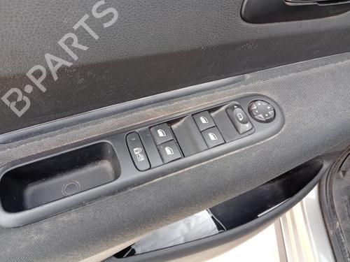 Used Left front window switch PEUGEOT 3008 I MPV (0U_) 1.6 BlueHDi 120 (120 hp) 32854553