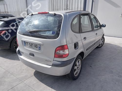 Used Rear right exterior door handle RENAULT SCÉNIC I MPV (JA0/1_, FA0_) 1.6 (JA00, JA16, JA15, JA19, JA1V, JA2B, JA2C, JA0B,... (107 hp) 27017498