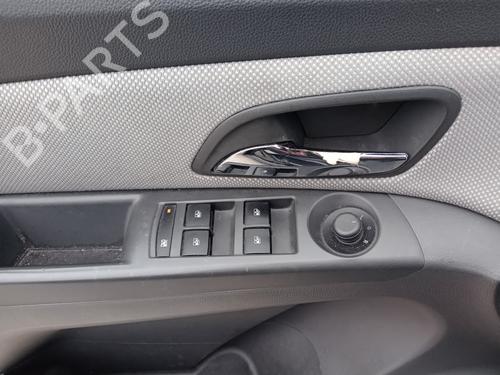 Used Mirror switch CHEVROLET CRUZE (J300) 2.0 CDI (163 hp) 27283173