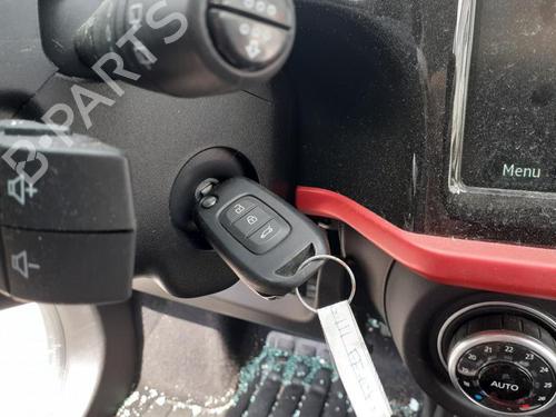 Steering column stalk RENAULT TWINGO III (BCM_, BCA_) 0.9 TCe 95 | BP26996837I23  - Image 12