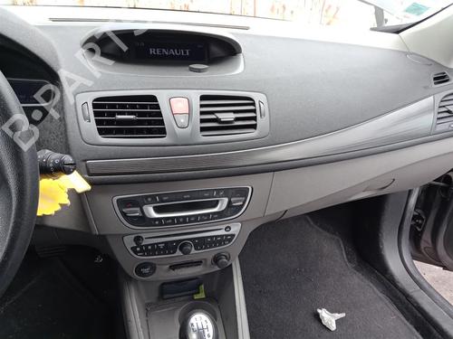 Used Warning switch RENAULT MEGANE III Grandtour (KZ0/1) 1.5 dCi (KZ09, KZ0D, KZ1G, KZ29, KZ14, KZ1W, KZ10, KZ1F,... (110 hp) 27014179