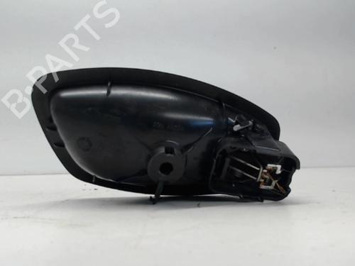Used Front left interior door handle RENAULT MEGANE III Grandtour (KZ0/1) 1.5 dCi (KZ09, KZ0D, KZ1G, KZ29, KZ14, KZ1W, KZ10, KZ1F,... (110 hp) 27010901