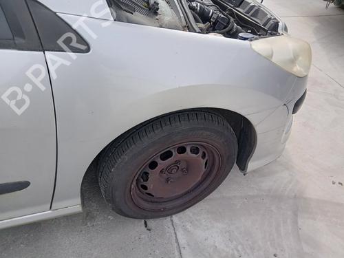 Used Right front fenders PEUGEOT 308 SW I (4E_, 4H_) 1.6 HDi (109 hp) 27000639
