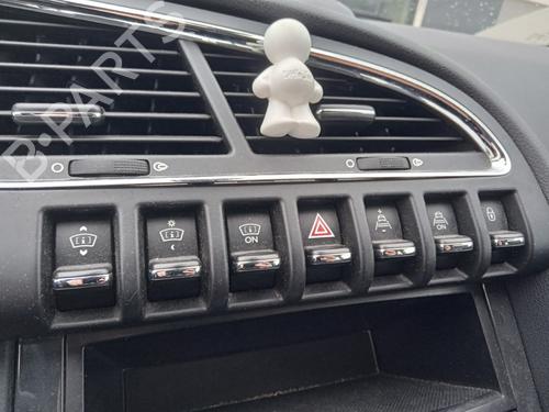Used Warning switch Warning switch PEUGEOT 3008 I MPV (0U_) [2009-2017] 40122182 40122182
