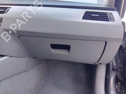 Used Glove box BMW 3 (E90) 320 d (177 hp) 26995052