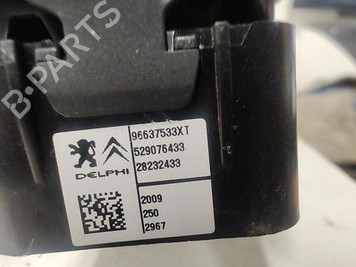 right-front-window-switch-citroen-c3-ii-sc_-2009-38328510 main image