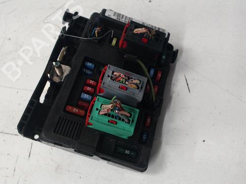 Used Fuse box Fuse box CITROËN C3 I (FC_, FN_) 1.4 HDi (68 hp) 30615592 30615592