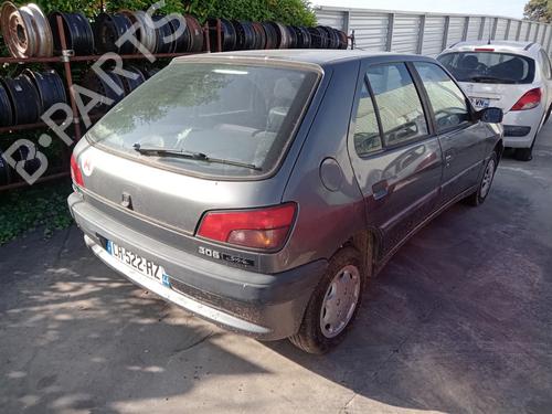 Used Rear wiper motor PEUGEOT 306 Hatchback (7A, 7C, N3, N5) 1.4 (75 hp) 27016957