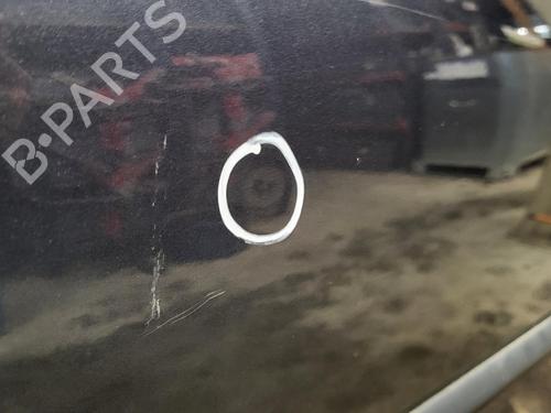 Used Right front door Right front door 27013327 27013327