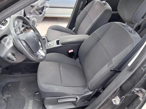 Used Left front seat RENAULT SCÉNIC III (JZ0/1_) 1.9 dCi (JZ0J, JZ1J, JZ1K, JZ1S) (131 hp) 29249445