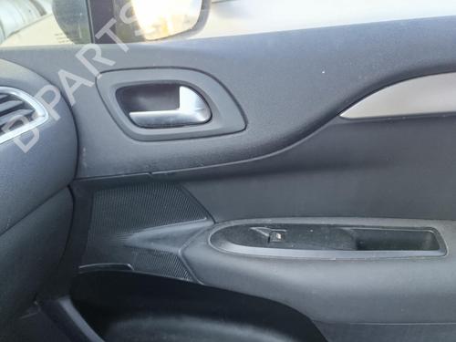 Used Front right interior door handle Front right interior door handle CITROËN C4 II (NC_) 1.6 HDi 90 (92 hp) 39975222 39975222