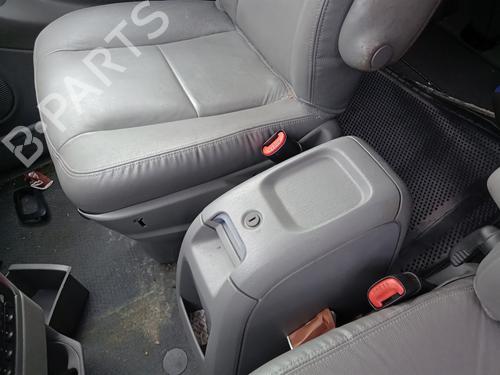 Seat buckle CHRYSLER VOYAGER IV (RG, RS) 2.8 CRD BP28358622I32