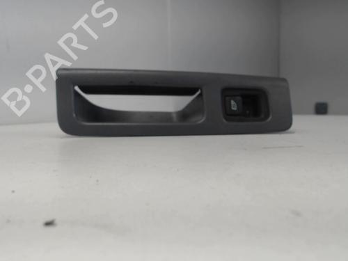 Used Right rear window switch VOLVO V50 (545) 2.0 D (136 hp) 27004425