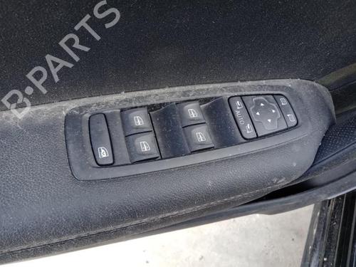 Højre Foran Tågelygte RENAULT MEGANE IV Hatchback (B9A/M/N_) 1.6 dCi 130 (B9A4) (130 hp) 30156894