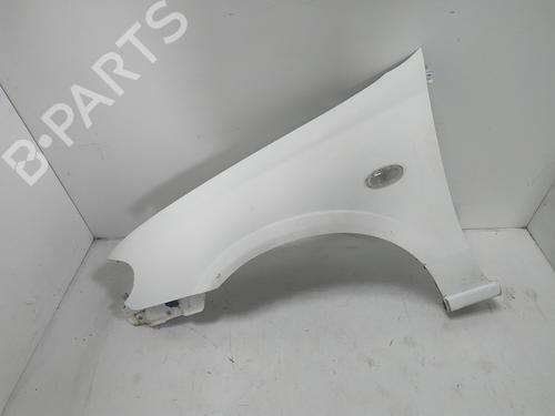Used Left front fenders NISSAN ALMERA II Hatchback (N16) 2.2 Di (110 hp) 26996511