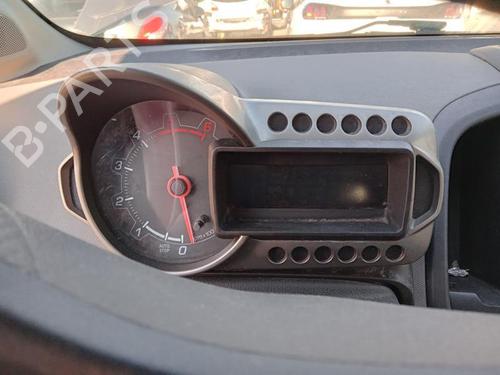 Used Instrument cluster CHEVROLET AVEO Hatchback (T300) 1.3 D (75 hp) 27016129
