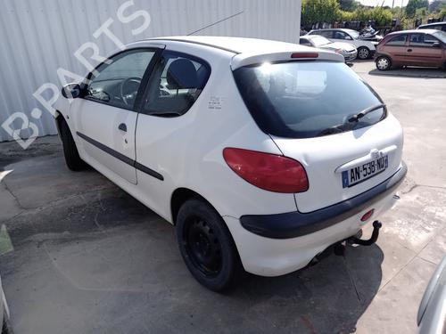 Used Tailgate lock PEUGEOT 206 Hatchback (2A/C) 1.9 D (69 hp) 27017171