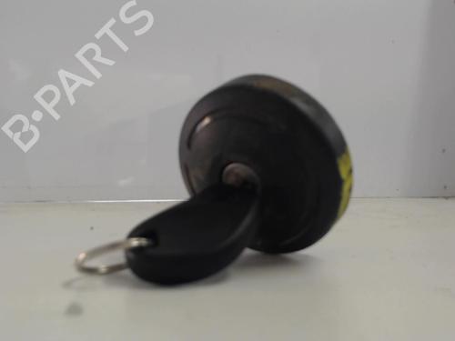 Używane Korek wlewu paliwa CITROËN XSARA PICASSO (N68) 2.0 HDi (90 hp) 27025866