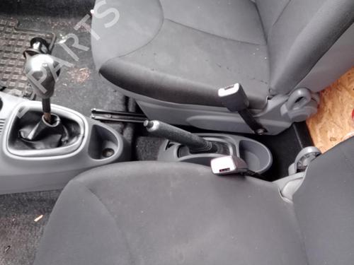 Sikkerhedssele-spænde TOYOTA AYGO (_B1_) 1.0 (KGB10_, KGB10R) (68 hp) 27009363