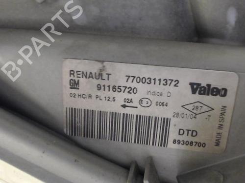 Used Right headlight Right headlight RENAULT TRAFIC II Van (FL) 1.9 dCi 80 (FL0B) (82 hp) 26982244 26982244